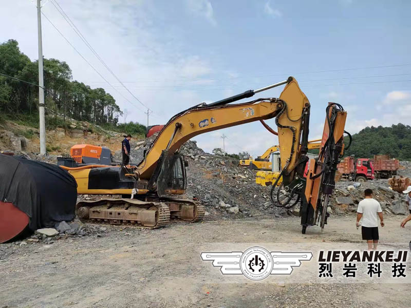 巖石液壓劈裂機(jī)開山劈石 裂山神斧 免爆破采石機(jī)械設(shè)備-代替?zhèn)鹘y(tǒng)爆破